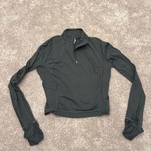 LULULEMON Cropped Sage Green Quarter Zip 6